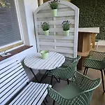 Rum i privatbostad Azalia *