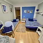 Azalia Rum i privatbostad *