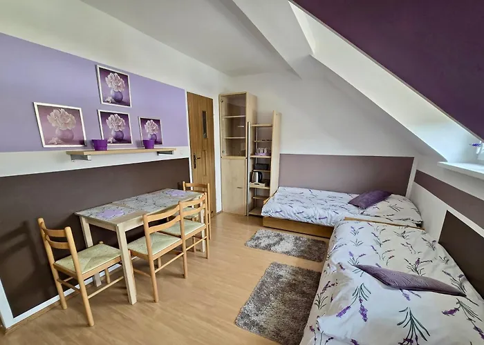 Azalia בית אירוח *