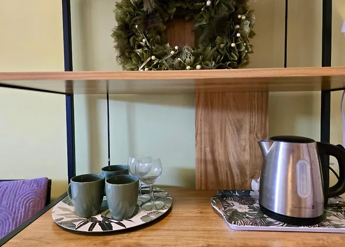 Azalia בית אירוח *