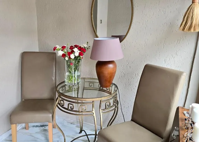 Azalia בית אירוח מיילנו